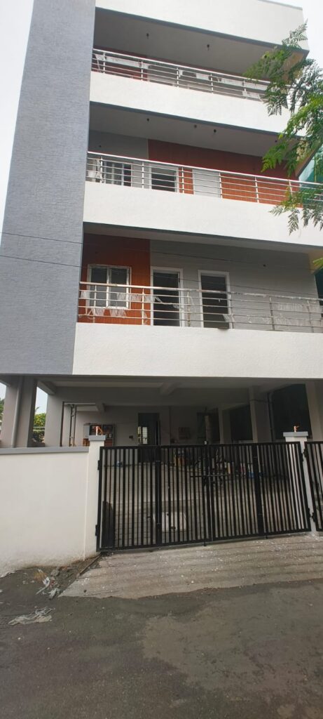 RESIDENTIAL BUILDING
